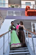 Lucky Morani, Bina Aziz at Kavita Seth_s live concert for Le Musique in  On board of Seven Seas Voyager cruise on 30th Nov 2012 (10).JPG